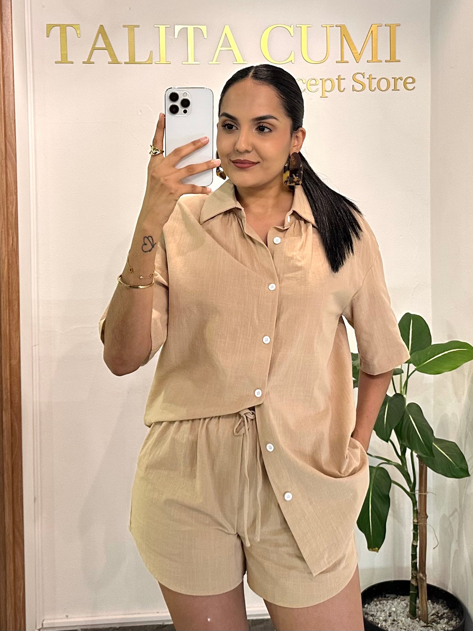 CONJUNTO SHORT Y CAMISA TIPO LINO BEIGE