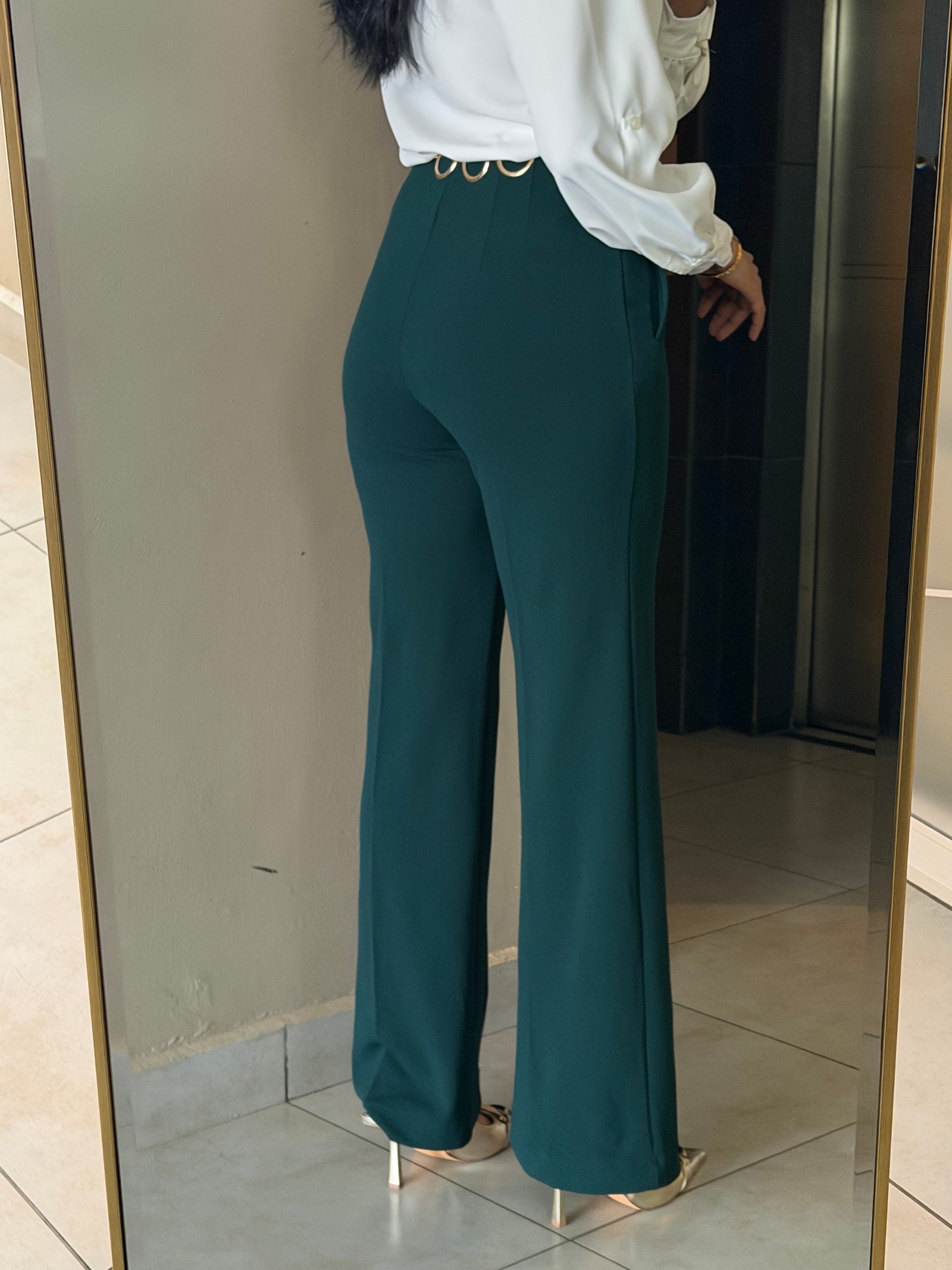 PANTALON CORTE RECTO PINZA