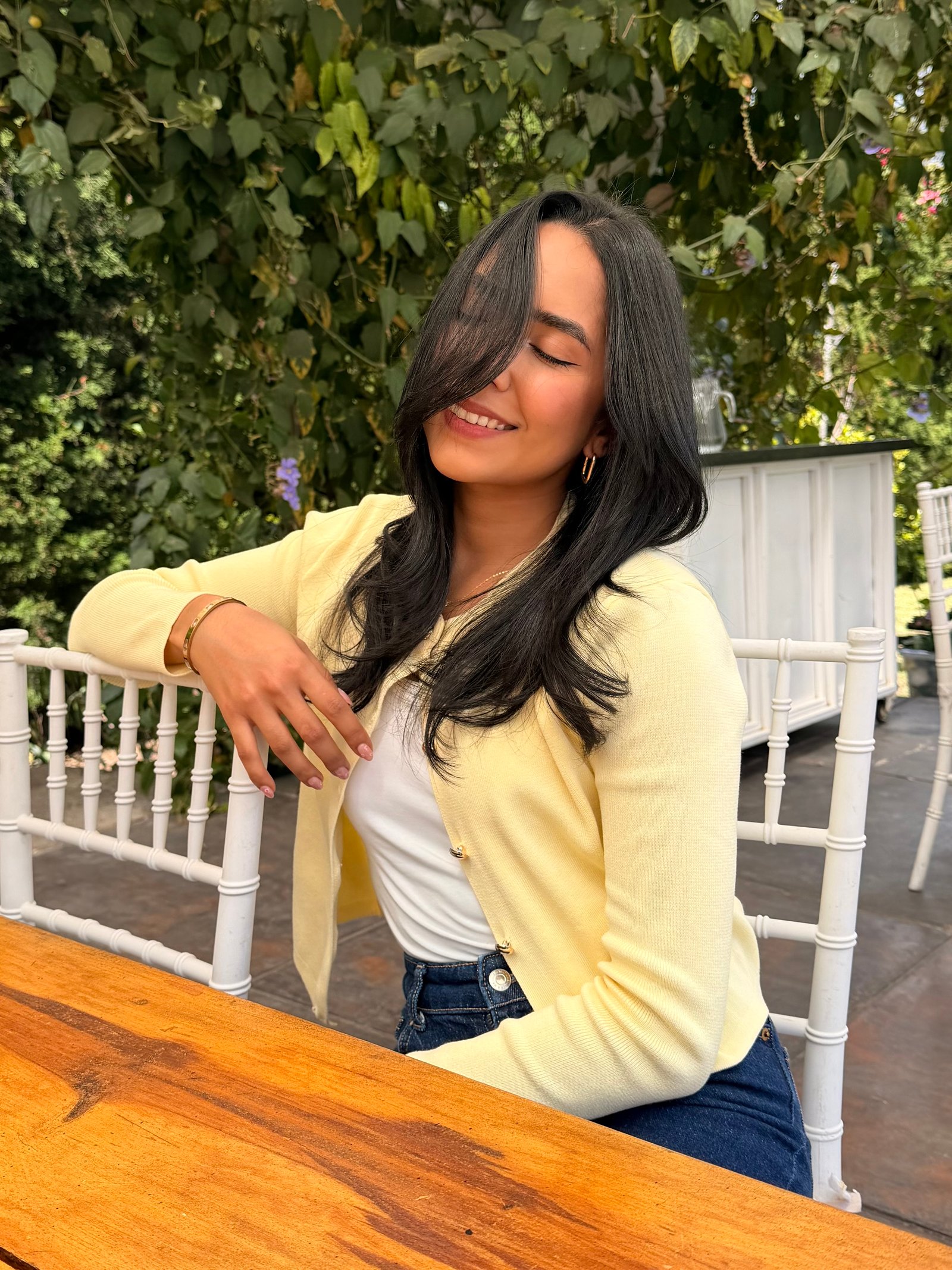 CARDIGAN BUTTER YELLOW BOTONES DORADOS