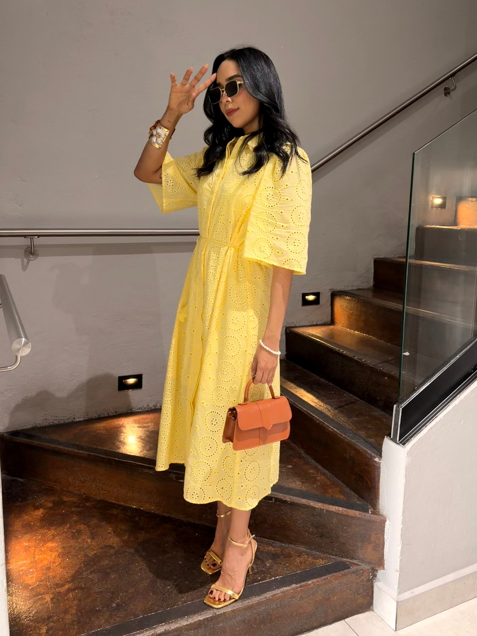 VESTIDO MANGA LARGA AMARILLO BORDADO