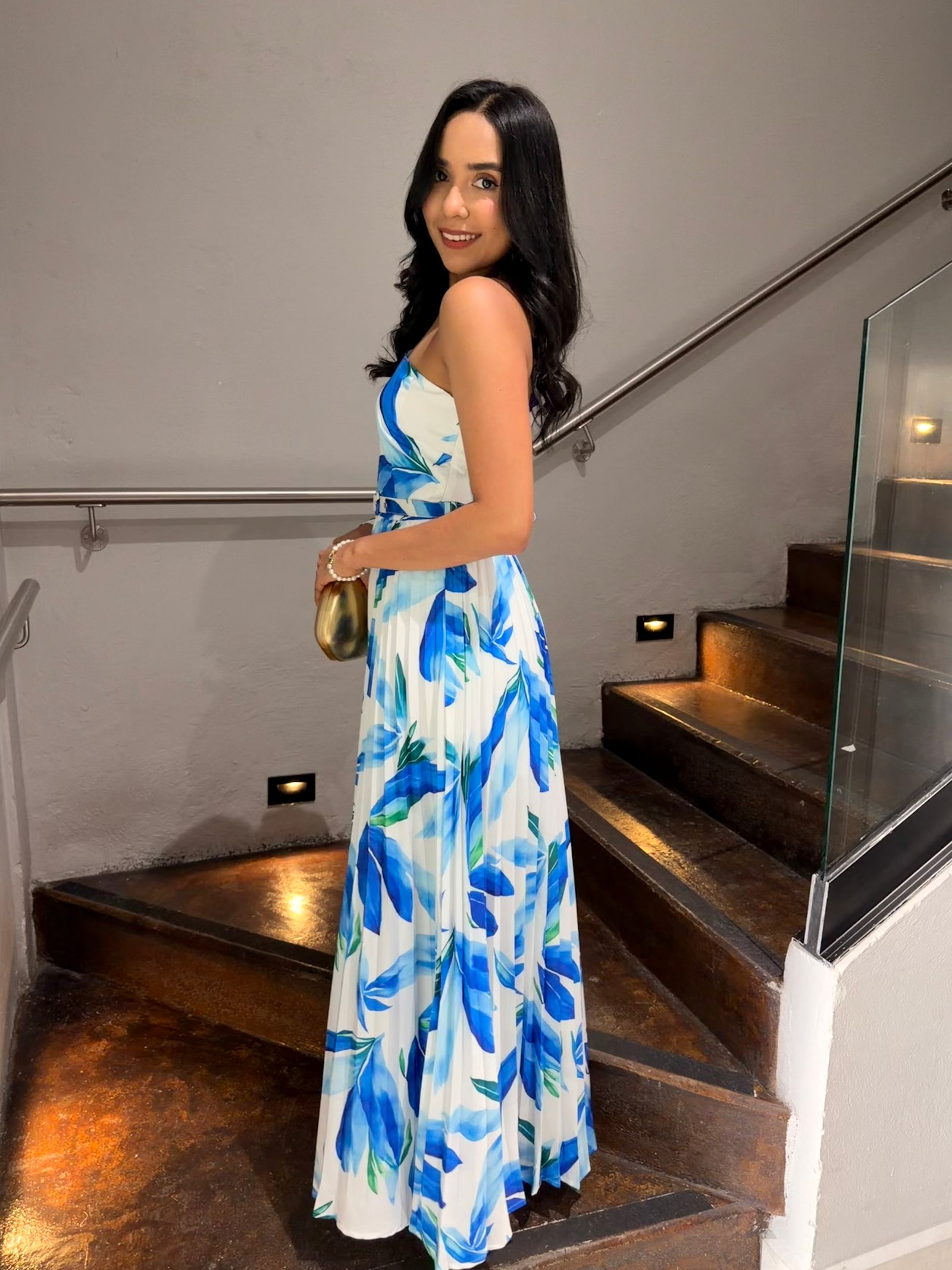 VESTIDO MAXI FLOREADO ONE SHOULDER