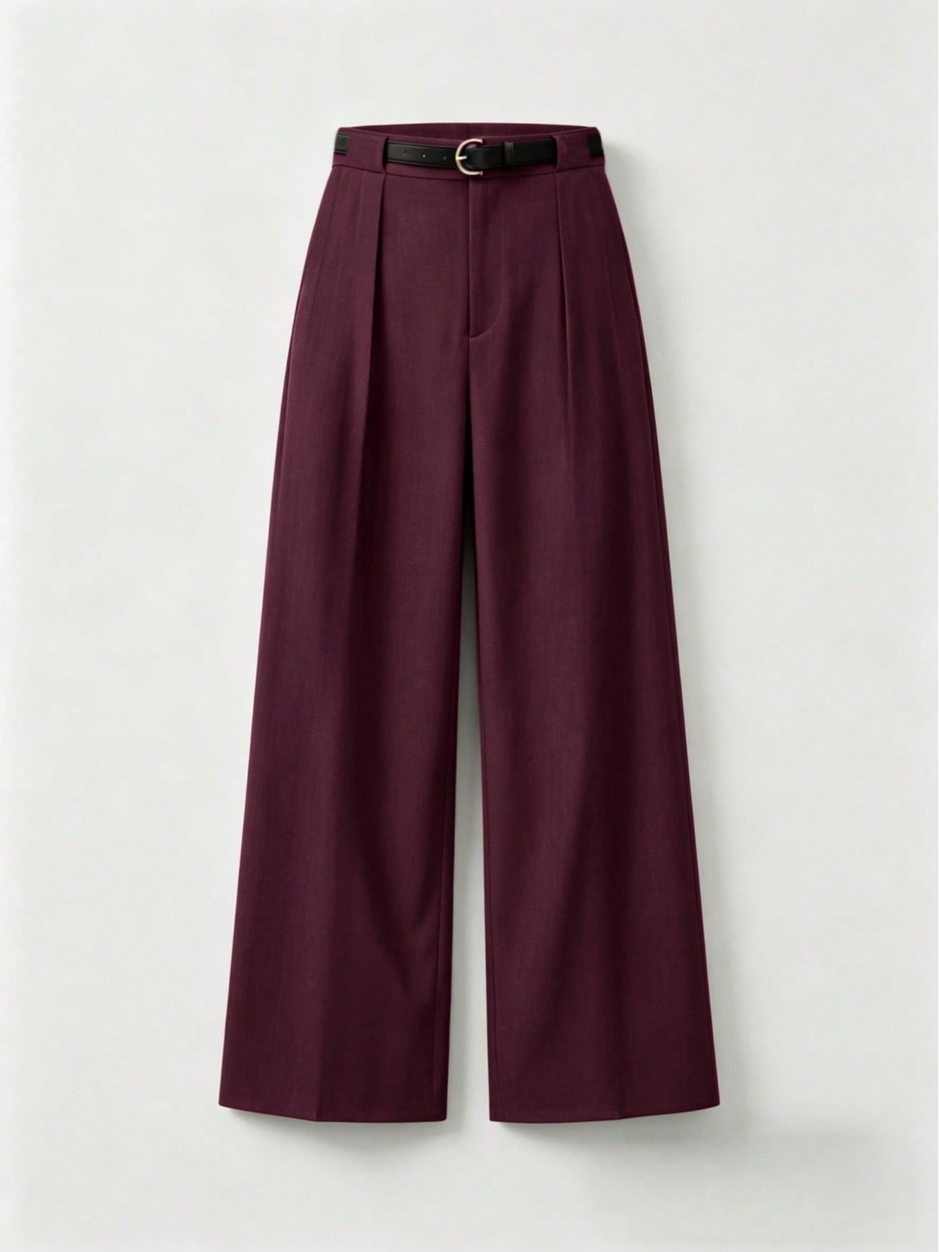 PANTALON CORTE RECTO CON CINTURON