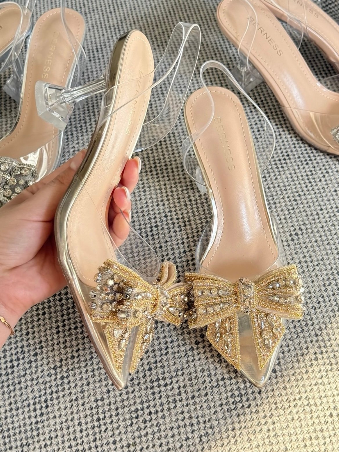 Tacon Nina Gold Talla 10