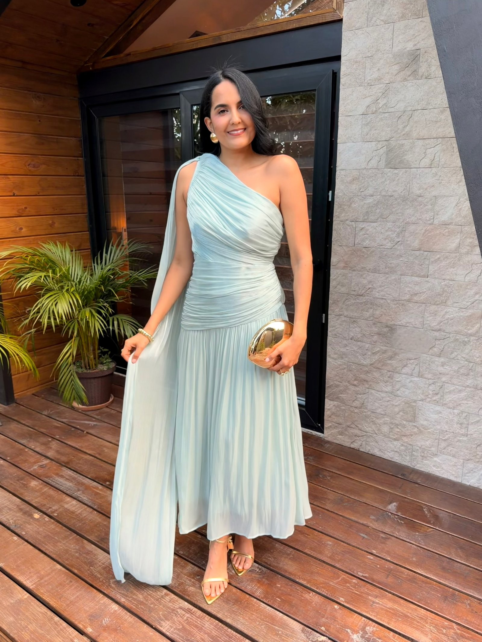 VESTIDO MIDI SHINE ONE SHOULDER BABY BLUE
