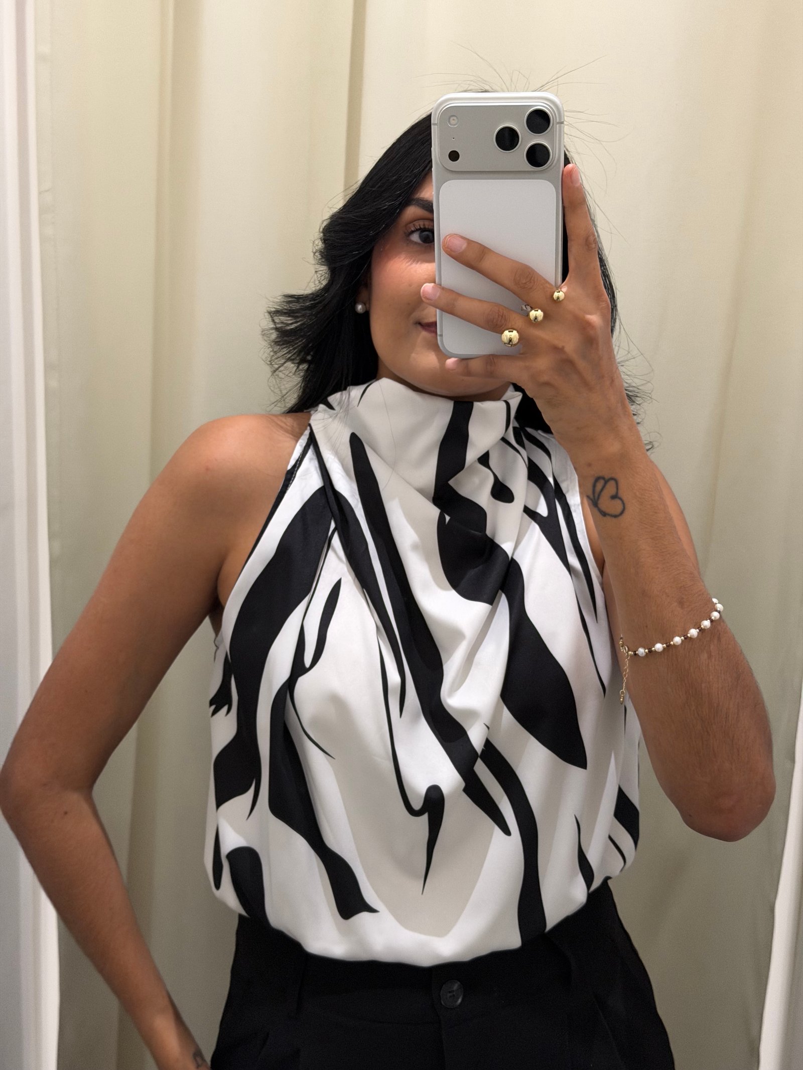 BLUSA SATINADA HALTER ZEBRA - S