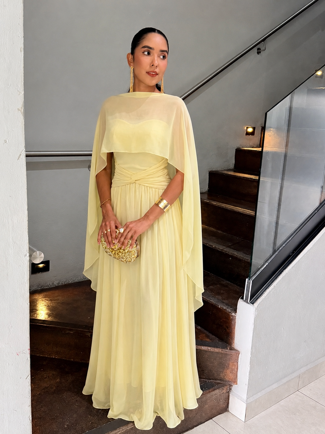 VESTIDO MAXI MESH STRALPESS CON CAPA AMARILLO