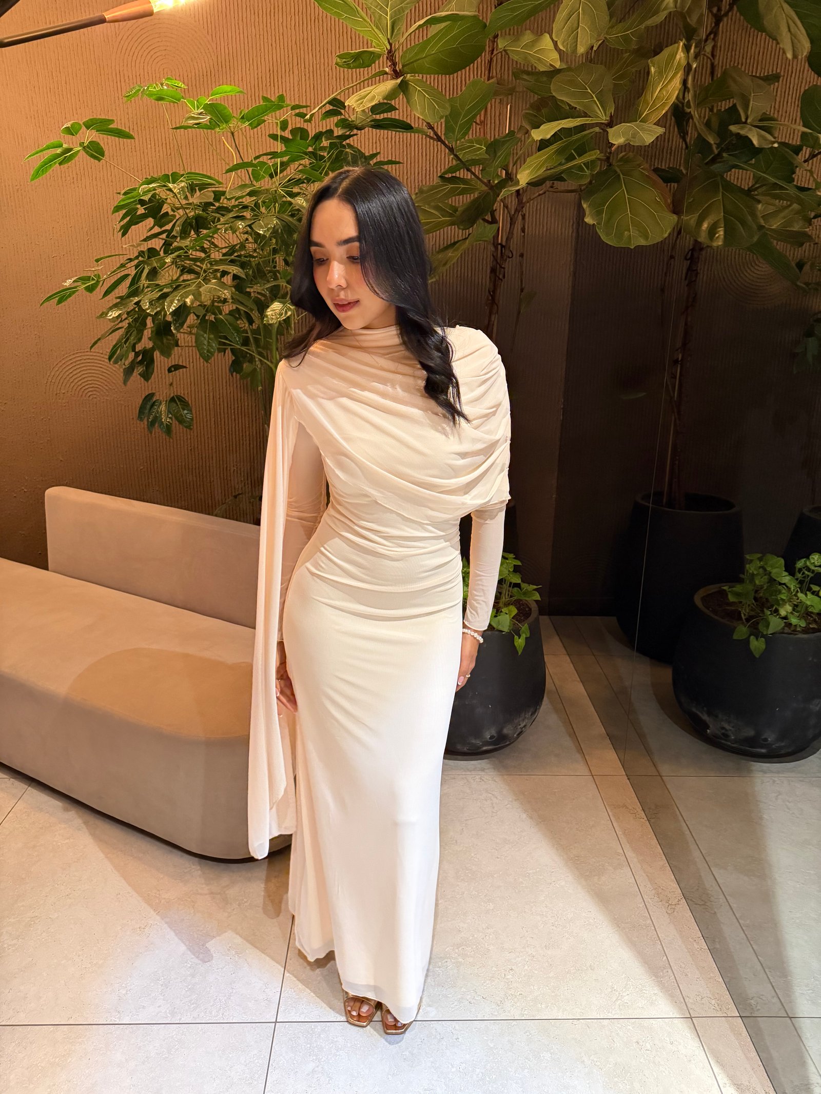 VESTIDO MAXI MESH MANGA LARGA MODEST