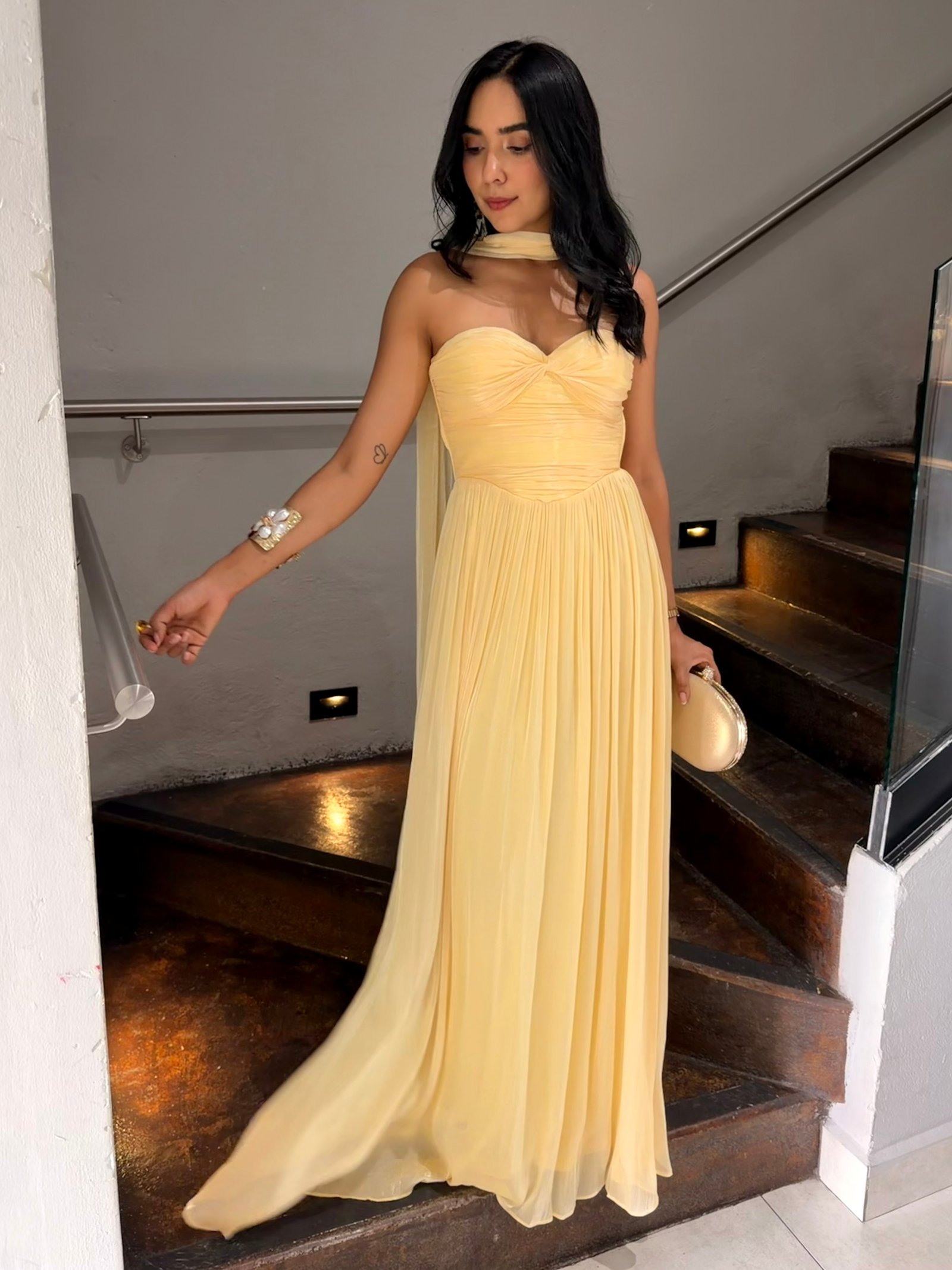 VESTIDO PREMIUM AMARILLO SHINE CON LAZO